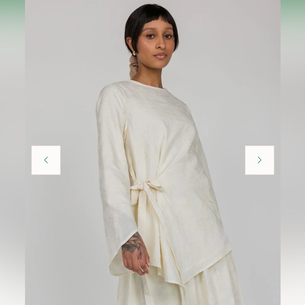 Vela Textured Tie Front Top
